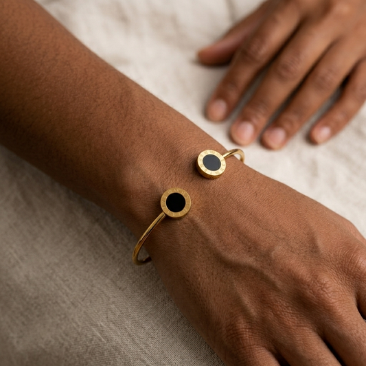 Bracelete Ônix Eclipse Banhado em Ouro 18K